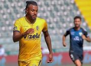 آخرین وضعیت مذاکرات پرسپولیس با مهاجم برزیلی ؛ آپشن های قرارداد تنها مانع سرخپوش شدن کاسیانو