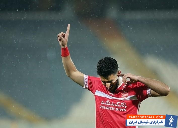 محمد شریفی بازیکن پرسپولیس در نساجی مازندران شاگرد حمید مطهری شد