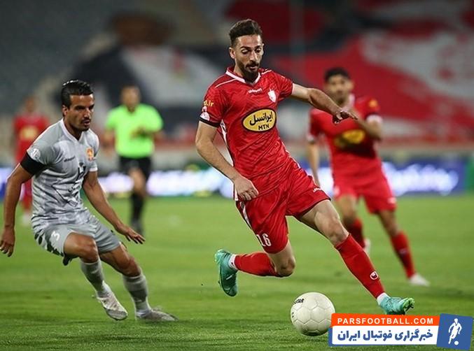 اسماعیل حلالی : پرسپولیس بهترین ها را گرفته و حالا یک مهاجم ششدانگ می خواهد