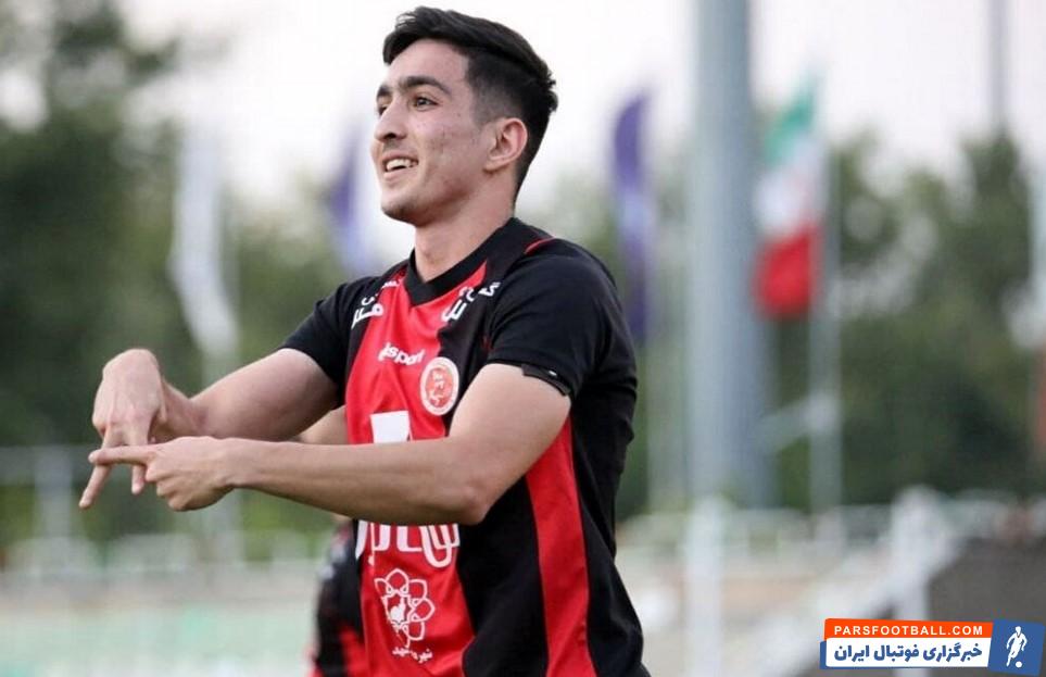 خداحافظی مدافع پرسپولیس با هواداران سرخ : سیداحسان حسینی : به گذشته خود می‌بالم