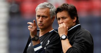 روی فاریا روی نیمکت استقلال