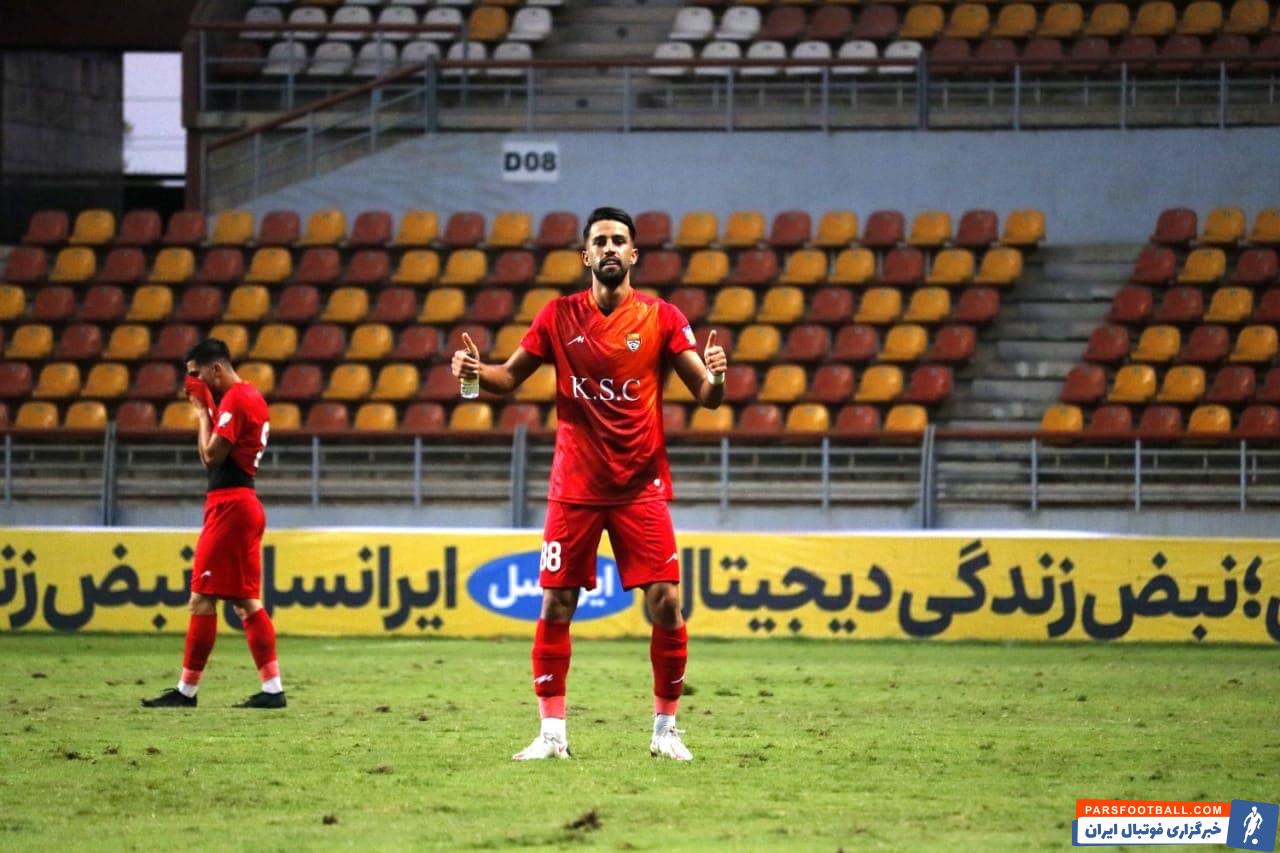 آرش رضاوند در استقلال