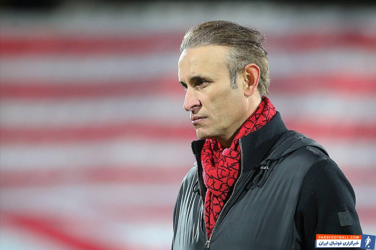 مصاحبه با یحیی گل محمدی در مقابل ساختمان باشگاه پرسپولیس