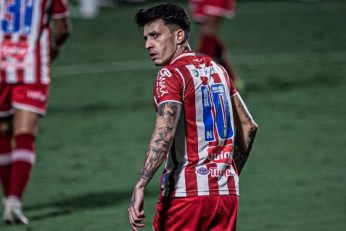 ژان کارلوس واکنش عجیبی به پیشنهاد باشگاه استقلال داشت