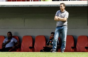 با اوسمار لاس از کورینتیانس تا پرسپولیس