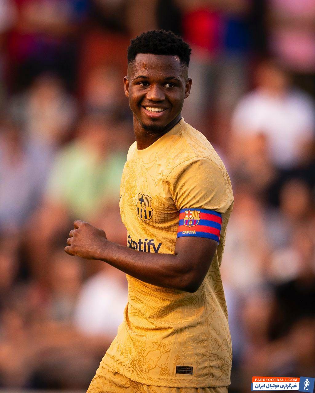 بارسلونا ؛ آنسو فاتی کاپیتان بارسلونا در دیدار دوستانه برابر اولوت