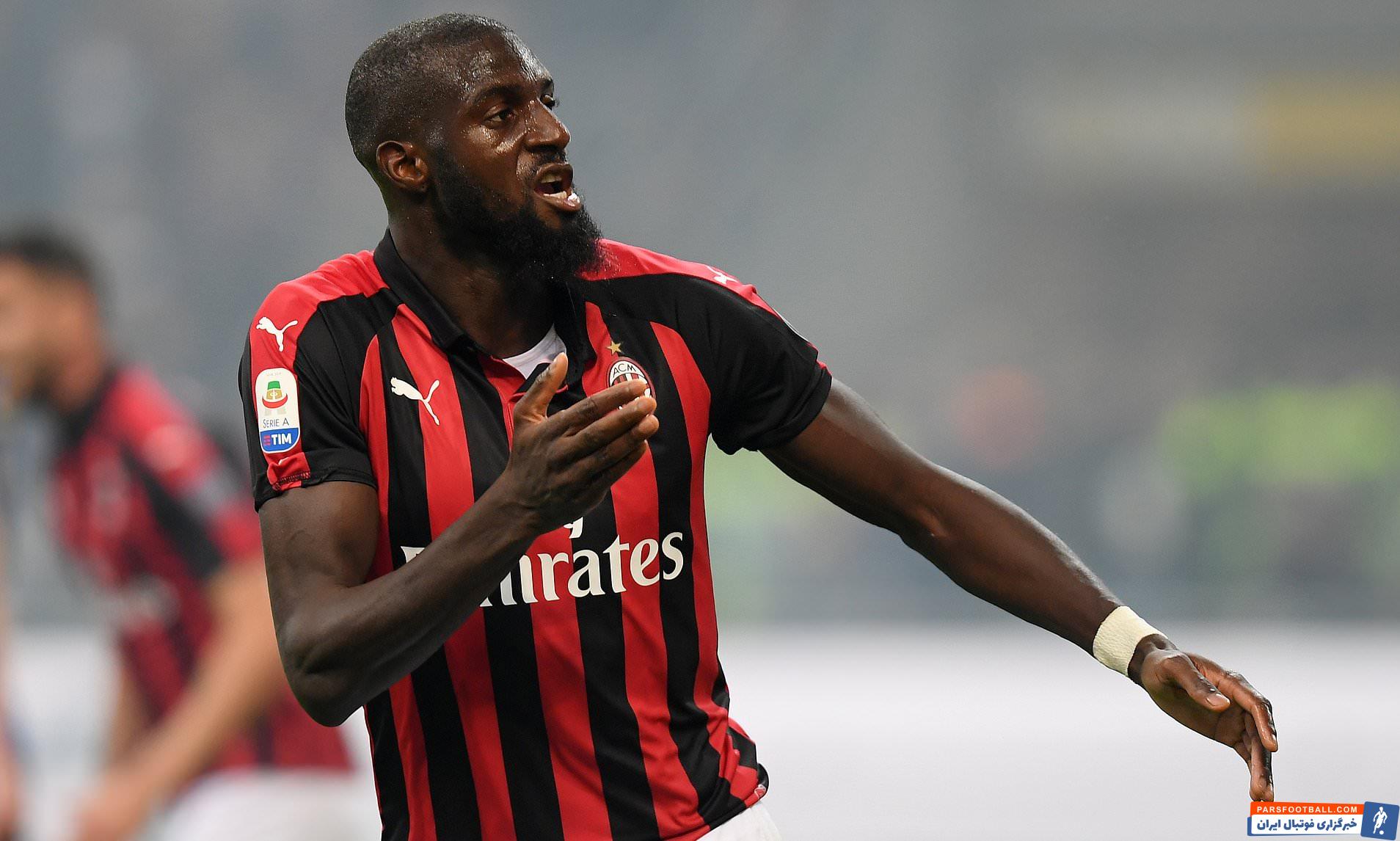 پلیس ستاره میلان را بازداشت کرد؟