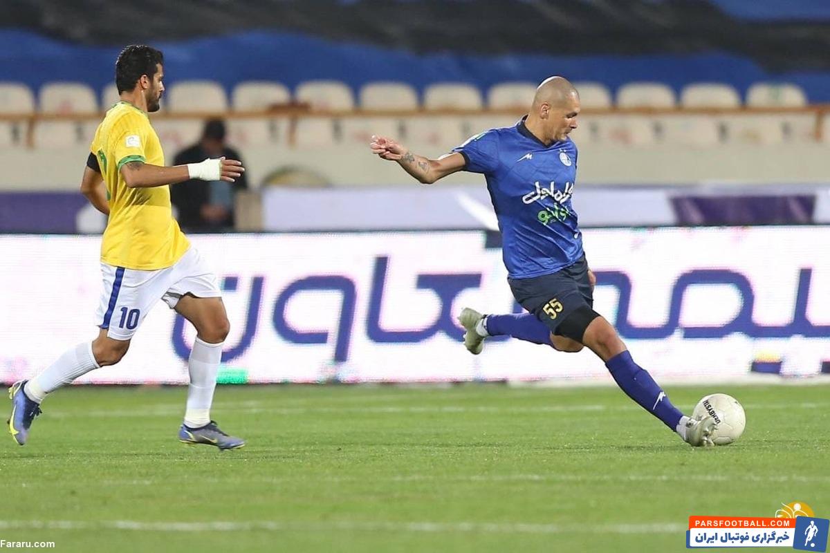 رافائل سیلوا در استقلال