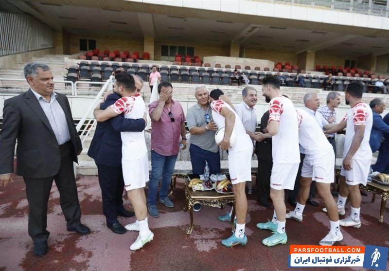 حضور پیشکسوتان پرسپولیس در نخستین تمرین پیش فصل ؛ علی پروین، فرشاد پیوس، مایلی کهن، خوردبین و پنجعلی