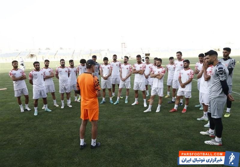 حضور پیشکسوتان پرسپولیس در نخستین تمرین پیش فصل ؛ علی پروین، فرشاد پیوس، مایلی کهن، خوردبین و پنجعلی