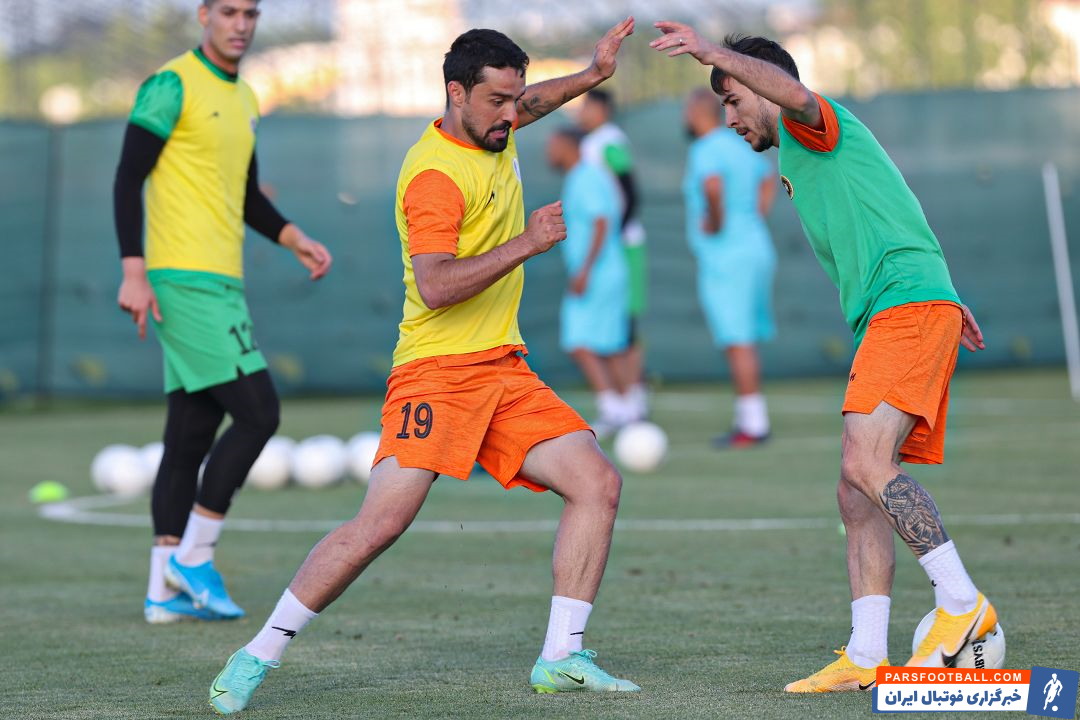 رونمایی از چهره جدید امیدنورافکن در اردوی ترکیه سپاهانرونمایی از چهره جدید امیدنورافکن در اردوی ترکیه سپاهان