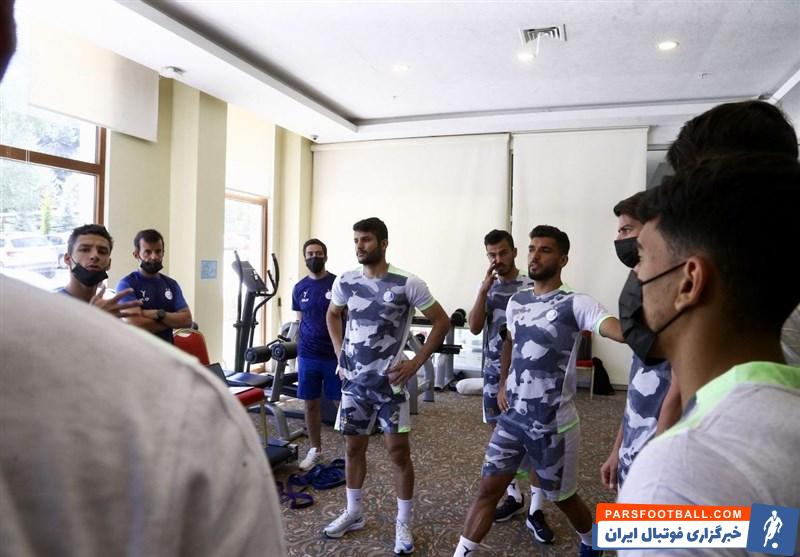 حضور خسرو حیدری در تمرین صبح استقلال