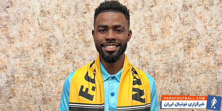 سپاهان ؛ الویس کامسوبا به صورت رسمی به سپاهان پیوست