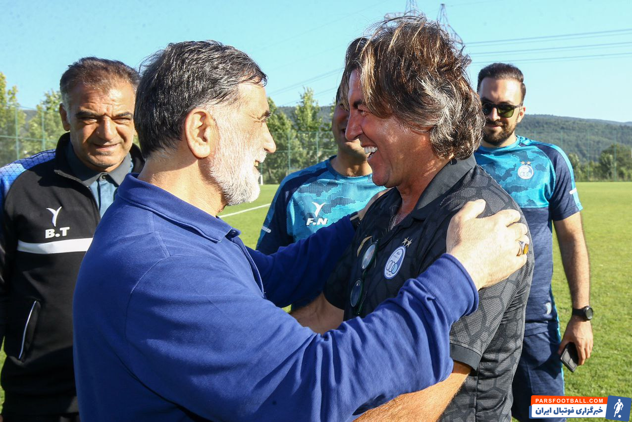 مصطفی آجورلو از اردوی استقلال در ترکیه بازدید کرد