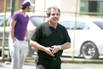 محمد پنجعلی پیشکسوت پرسپولیس : سید جلال حسینی از چهرههای ماندگار فوتبال ایران است