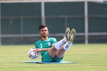 پس از جلسه مدیران استقلال و سایپا مشخص شد ؛ ابوالفضل جلالی آبی پوش می ماند