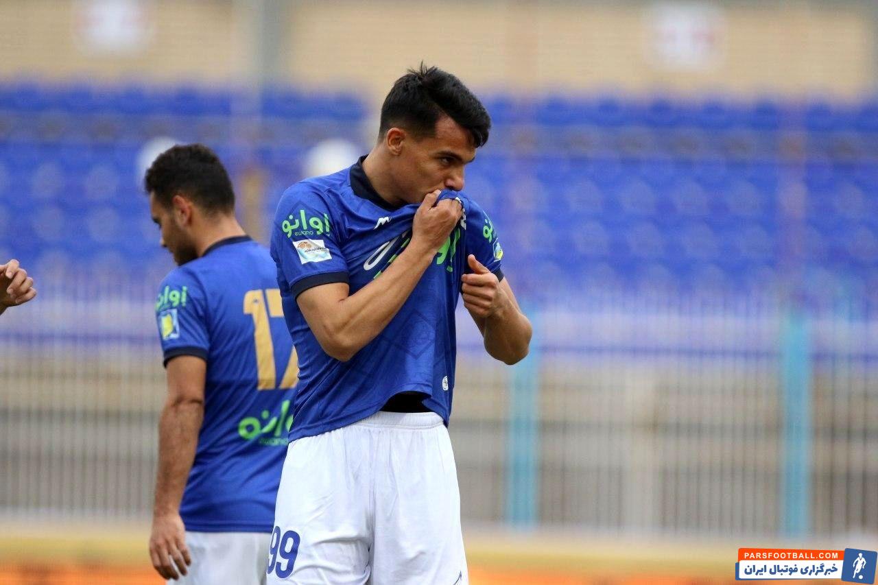 امیرحسین حسین زاده : هنوز جدا نشده ام ؛ همه میدانند در قراردادم با استقلال بند فسخ دارم