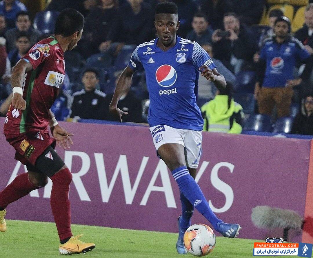 بمب مهدی رحمتی استقلالی در آستانه انفجار ؛ توافق آلومینیوم اراک با وینگر کلمبیایی انجام شد