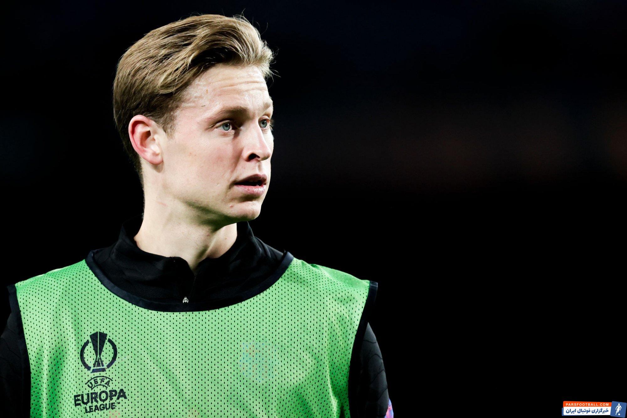 منچستریونایتد ؛ چلسی رقیب یونایتد برای جذب دی یونگ از بارسا