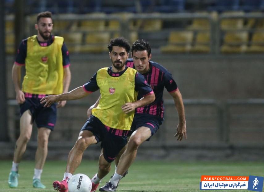 حال و هوای خاص تمرین پرسپولیس در شهید کاظمی ؛ سرخپوشان زیر بارش شدید باران ؛ حضور مهدی ترابی و کمال کامیابی نیا در تمرینات گروهی