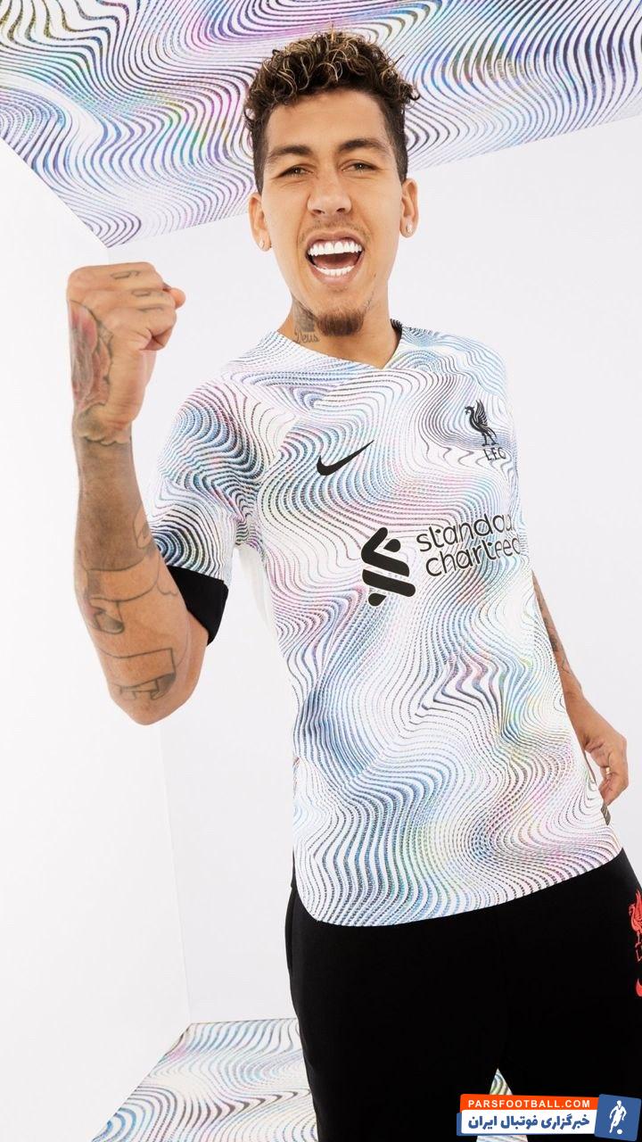 لیورپول ؛ رونمایی از پیراهن دوم لیورپول با رنگ برجسته مشکیلیورپول ؛ رونمایی از پیراهن دوم لیورپول با رنگ برجسته مشکی