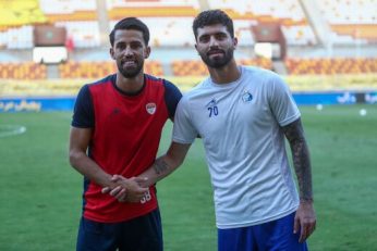 محمد دانشگر مدافع فصل پیش استقلال در پستی اینستاگرامی از هواداران خداحافظی کرد