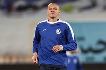 مدیران استقلال با رافائل سیلوا مدافع برزیلی خود برای تمدید قرارداد به توافق رسیدند