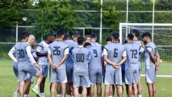 استقلال ؛ دو بازیکن استقلال در لیست خروجی این تیم قرار خواهند گرفت