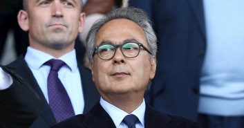 فرهاد مشیری : اورتون فروشی نیست