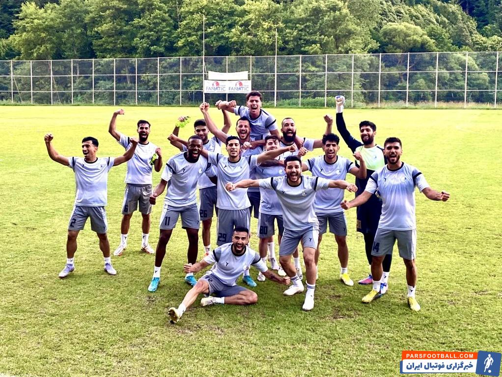 تمرین 27 تیر استقلال : شادابی بازیکنان در تمرینات مربی پرتغالی آبی ها