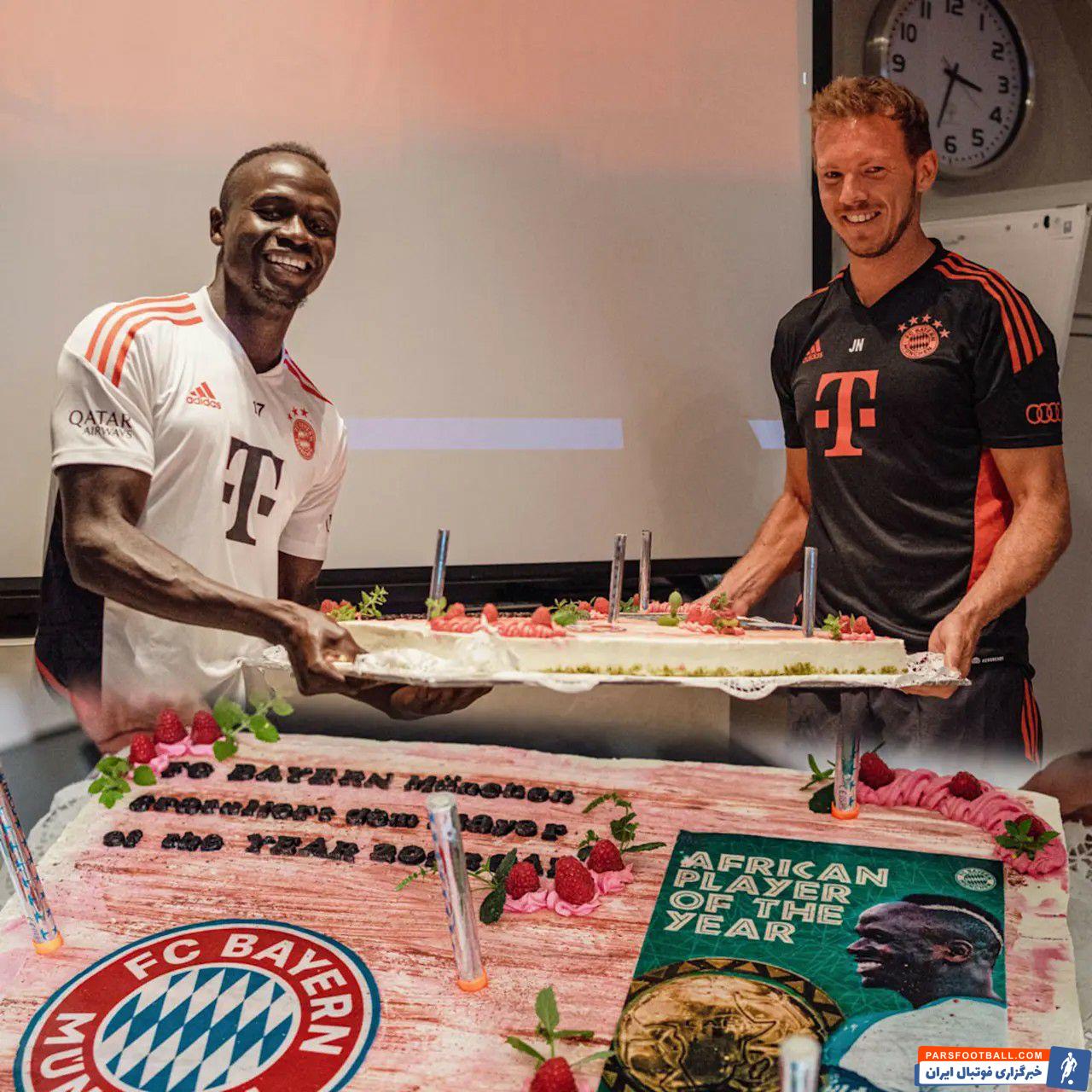مانه ؛ کیک بزرگ بایرن مونیخ برای سادیو مانه 