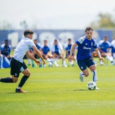 پورتو 2 - 1 ویتوریا گیمارش ؛ پیروزی پورتو در حضور مهدی طارمی