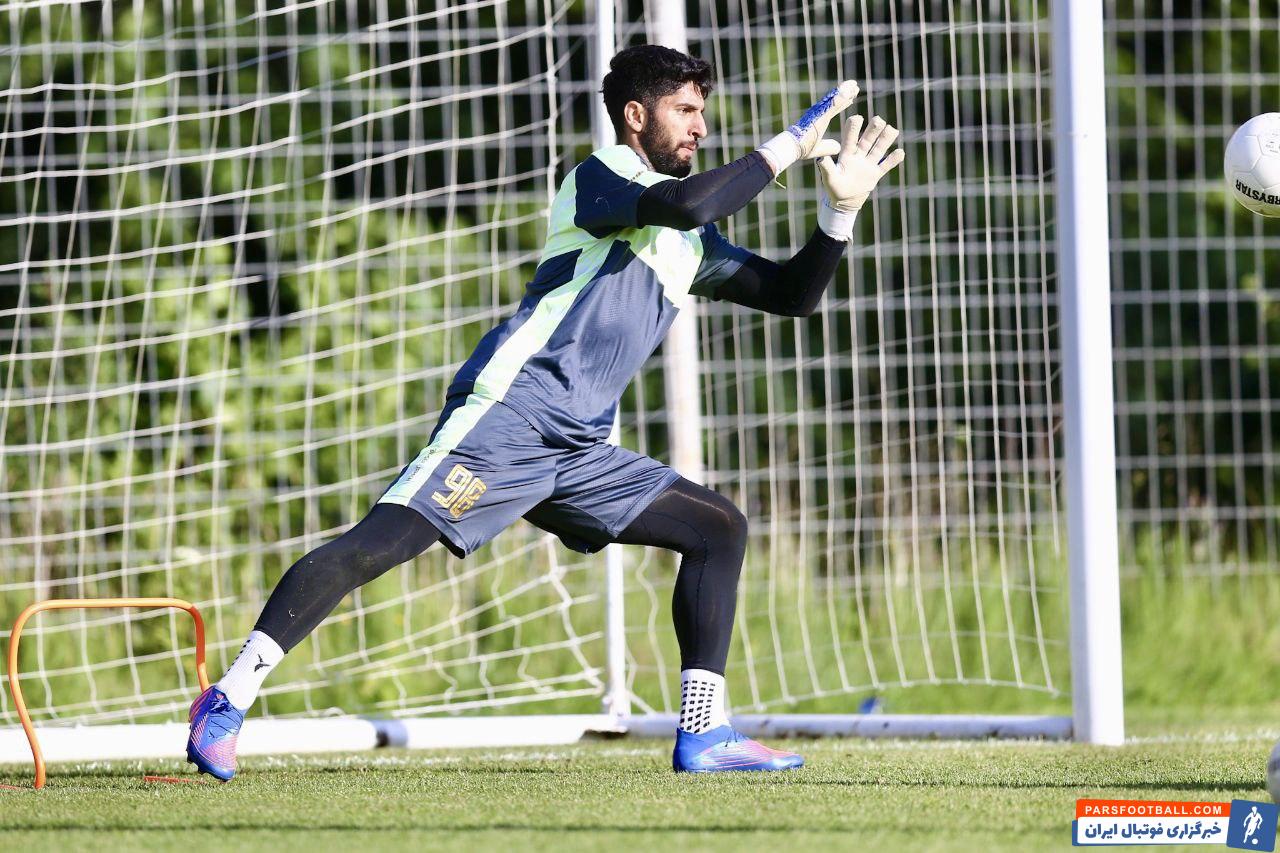 علیرضا رضایی به دنبال حضور در ترکیب استقلال و رقابت با سید حسین حسینی