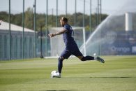 پاری سن ژرمن ؛ گلزنی راموس برای پاری سن ژرمن در دیدار دوستانه برابر کوویلی