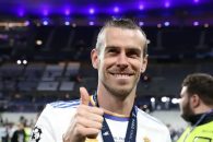 بیل ؛ استقبال گرم هواداران لس آنجلس اف سی از گرت بیل