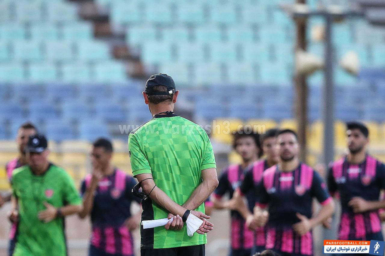 یحیی گل محمدی ؛ توافق پرسپولیس با دستیار یحیی گل محمدی