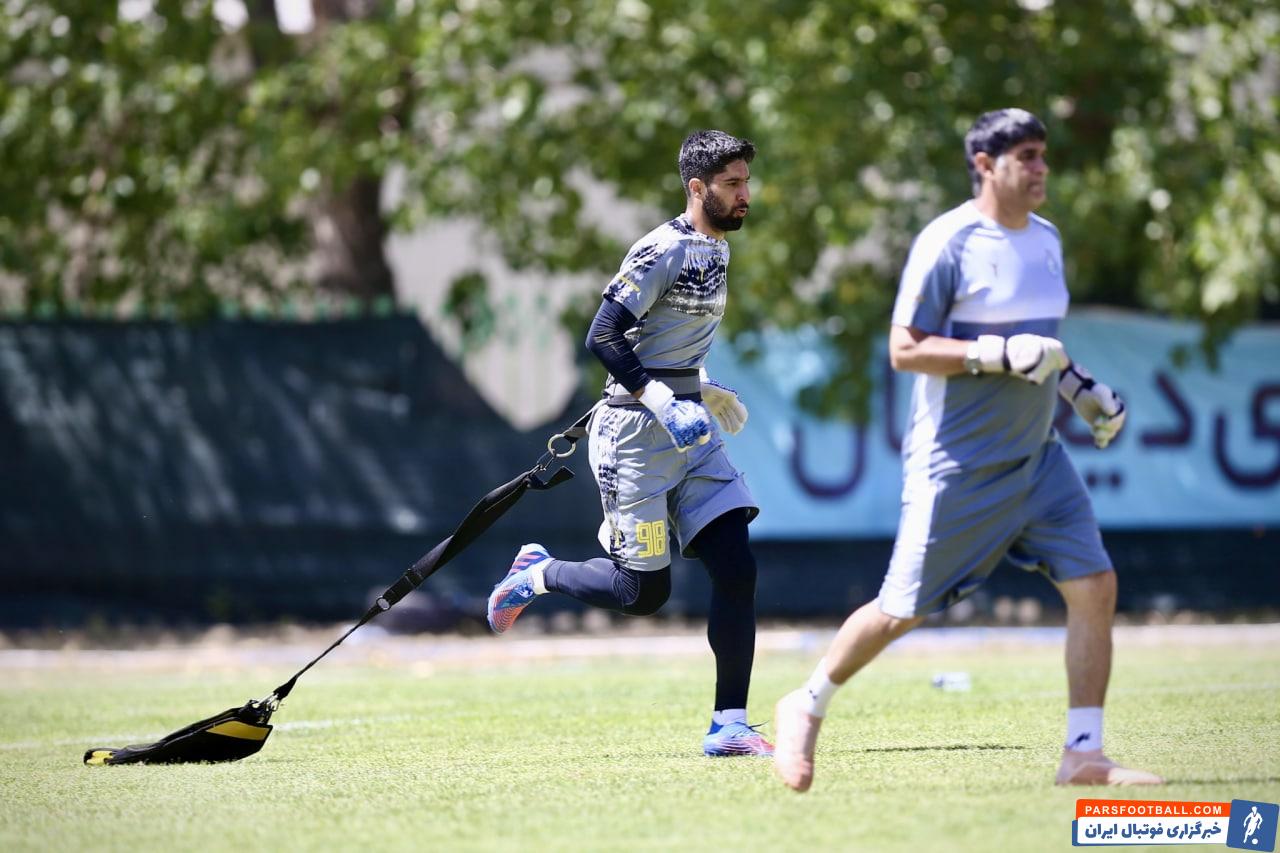 علیرضا رضایی به دنبال حضور در ترکیب استقلال و رقابت با سید حسین حسینی