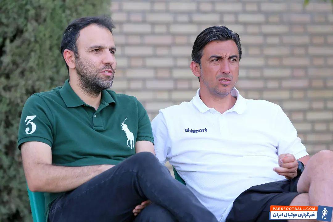 استقبال ویژه محسن خلیلی مدیر تیم های پایه پرسپولیس از مهدی رحمتی