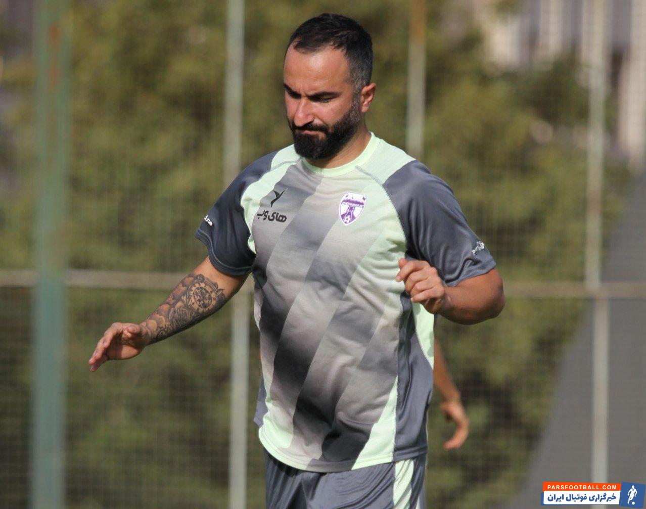 هوادار ؛ داریوش شجاعیان تنها بازمانده از بین باتجربههای هوادار