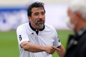 خداداد عزیزی پیشکسوت تیم ملی فوتبال ایران درباره تیم ملی صحبت کرد