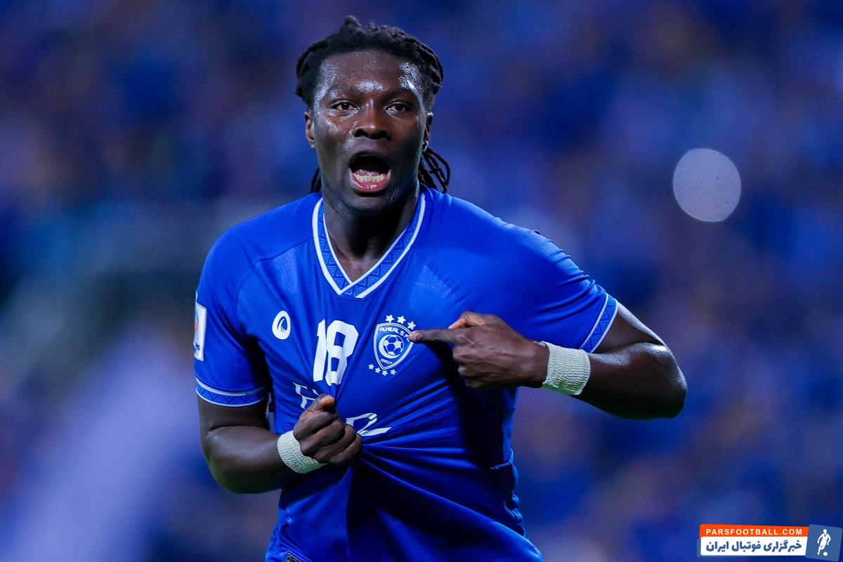 گومیس ؛ درخواست یک میلیون دلاری دستمزد گومیس