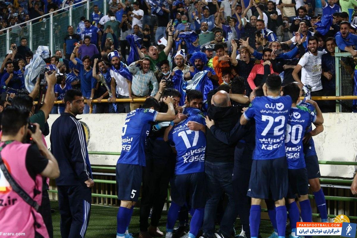 استقلال در ورزشگاه آزادی