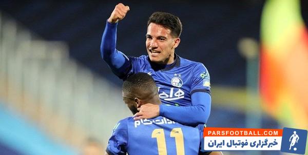 شارلروا سرانجام موفق شد ستاره استقلال را جذب بکند
