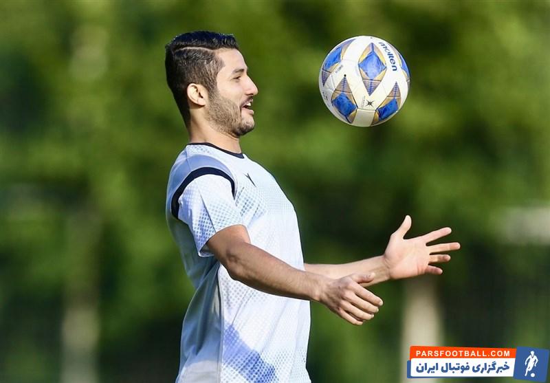 مصدومیت عارف غلامی در تمرین استقلال