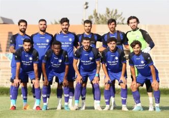 اعتراض باشگاه گل گهر به برگزاری بازی بدون تماشاگر با تراکتور