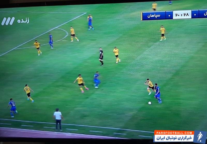 واکنش صدا و سیما به بیانیه استقلال درباره حق پخش با سانسور تبلیغات دور زمین 