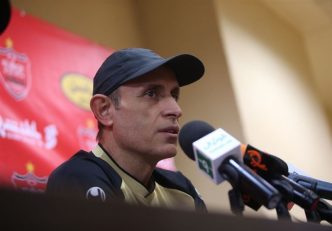 یحیی گل محمدی سرمربی پرسپولیس : می خواهیم خط حمله را تقویت کنیم ؛ مشخص نیست کار به کجا میرسد و به چه کسی ختم می شود