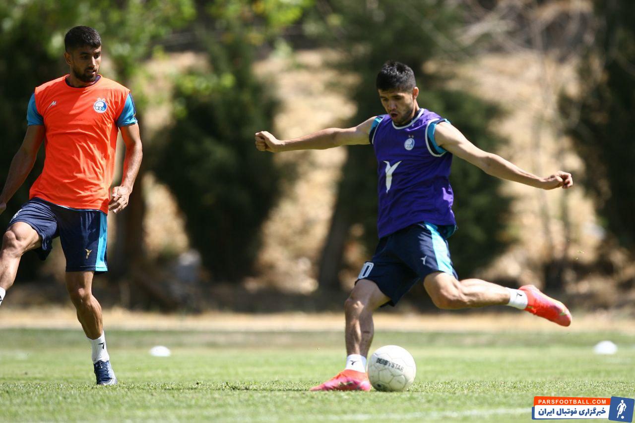 استقلال ؛ عزیزبک آمانوف منتظر اولین فرصت برای حضور در ترکیب