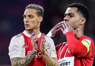 منچستریونایتد به دنبال جذب همزمان آنتونی و کودی خاکپو