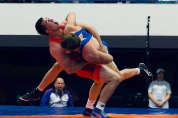 جام کارولین و مسابقات جهانی کشتی